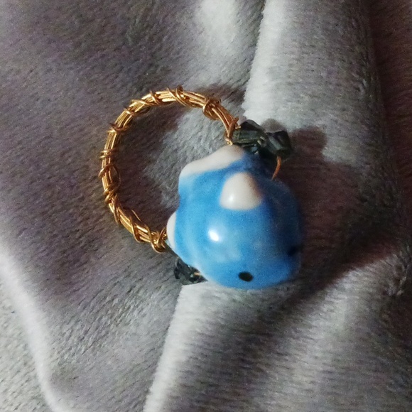 Ring - Picture 7 of 7